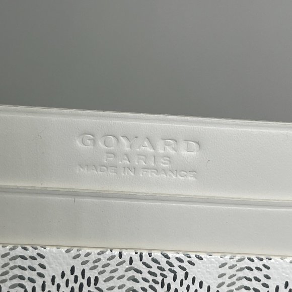 New Goyard SaintSulpice CardHolder- Elegant Rare White Canvas /Leather - Picture 3 of 10